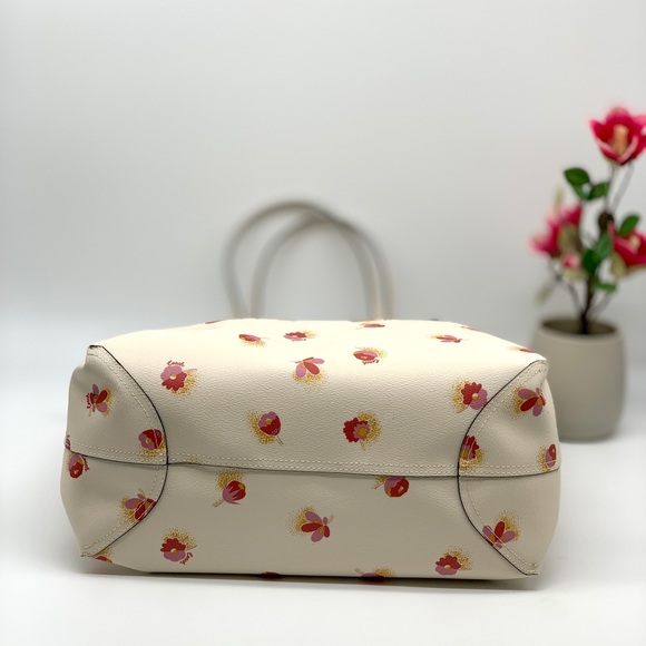 Coach City Tote With Pop Floral Print - Picture 6 of 10